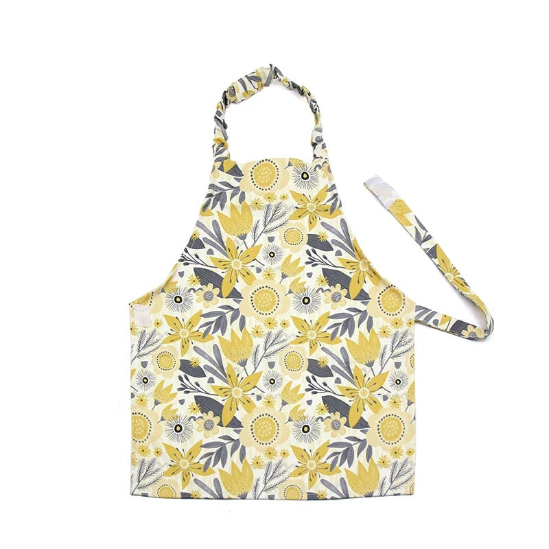 Kid Easy-Fasten Water-Resistant Apron