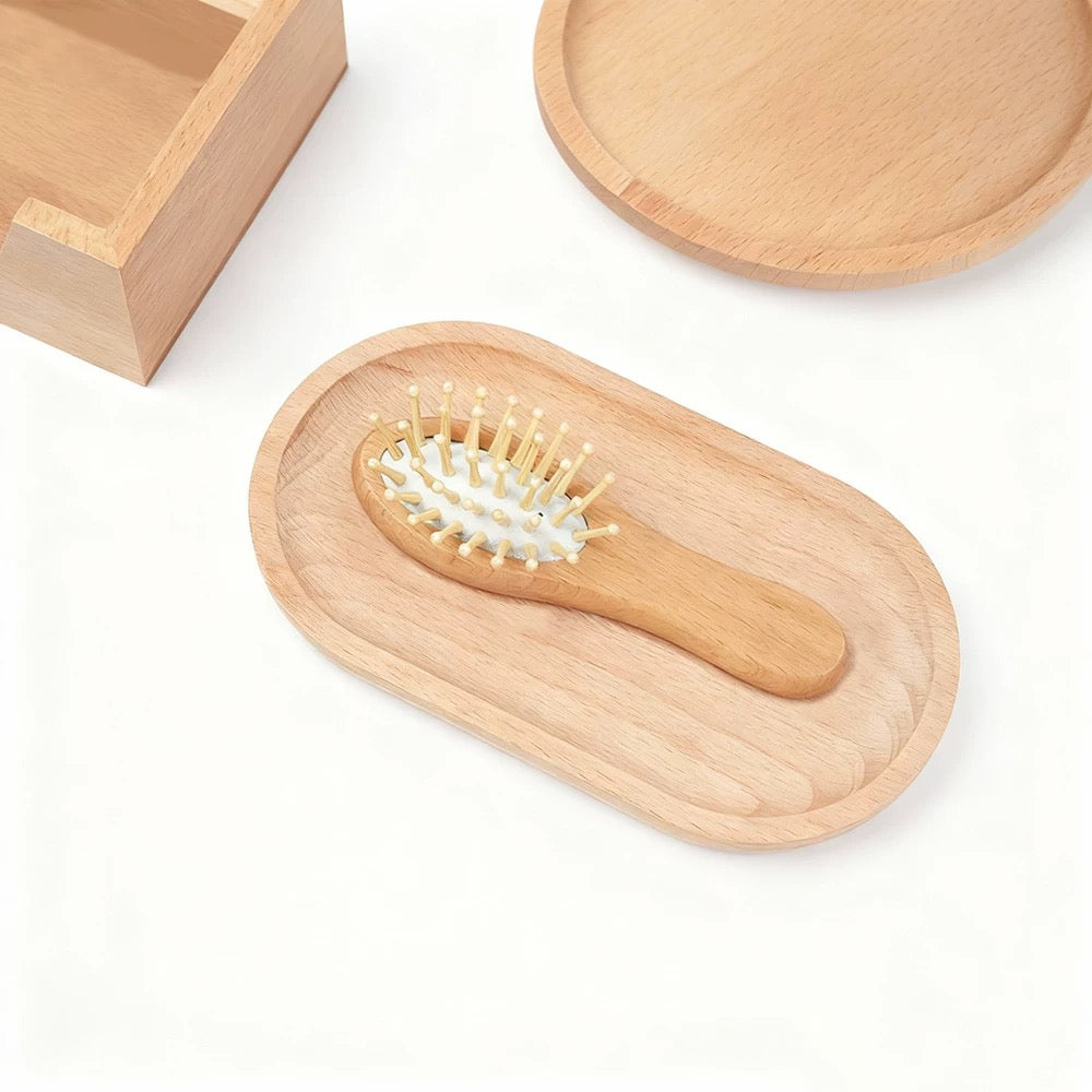 Limpiarse la nariz y cepillarse el cabello